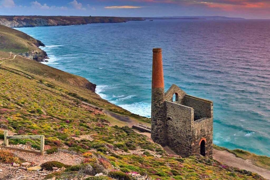 Beautiful 2 Bed Cornish Cottage Madron ภายนอก รูปภาพ